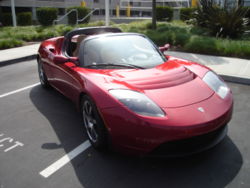 250px-TeslaRoadster-front_1_.jpg