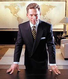 miscavige-crop.jpg