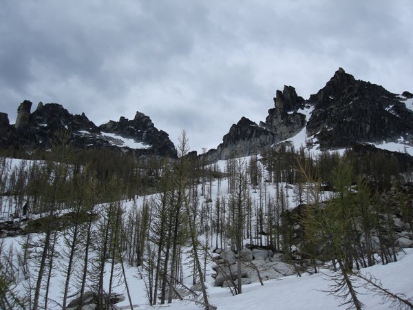 Crags_-_June_2008_009.JPG