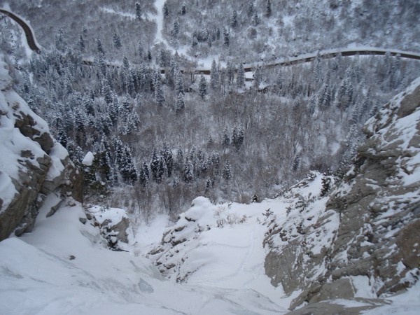 Great_White_Icicle_Looking_down_from_top_of_3rd_pitch.JPG