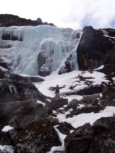 3496frozen_waterfall-med.JPG