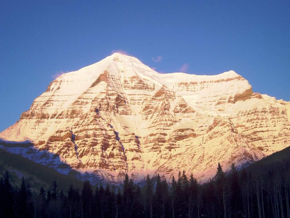 426534-robsonalpenglow.thumb.JPG.8f0e9298a3c6de0b18492bb599cbec2d.JPG